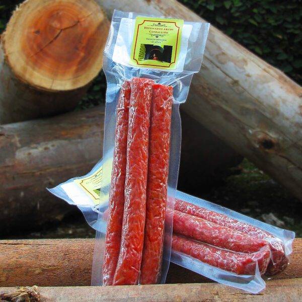 Linguiça de pernil defumada artesanal Linguiça mineira Linguiça fina